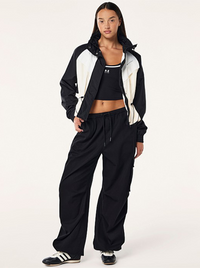 Shelter Jacket in Black