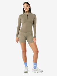 Routine Quarter Zip Long Sleeve in Fawn