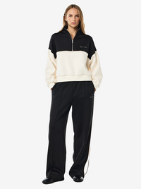 Boundless Zip Neck in Whisper White