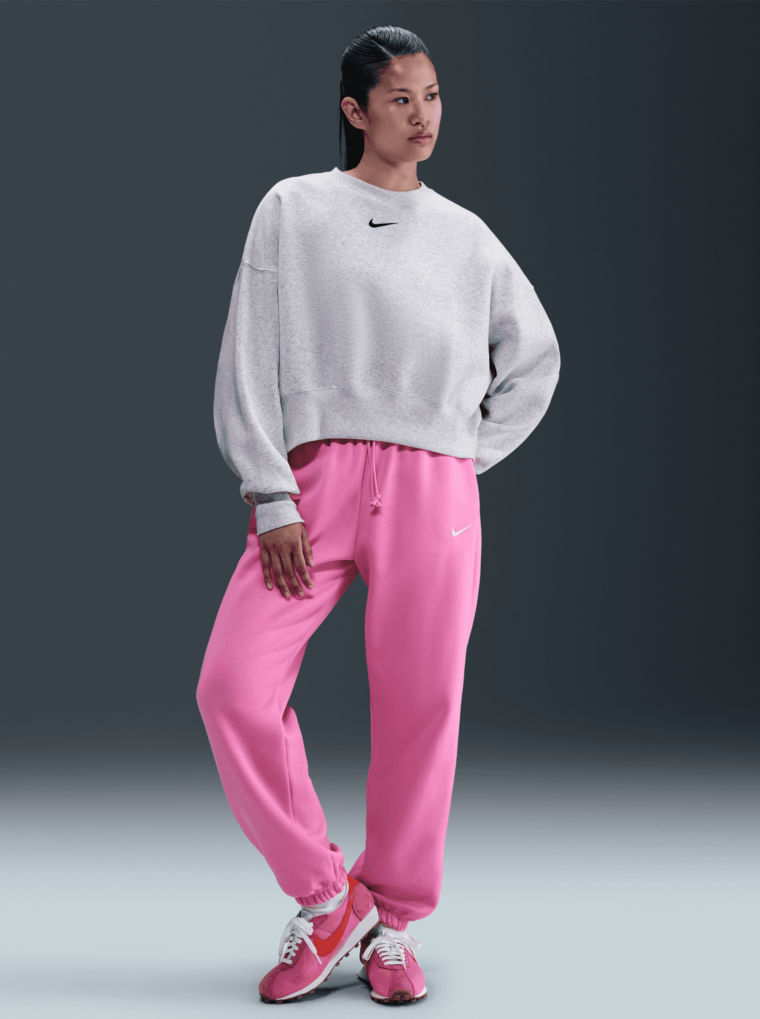 Sportswear Phoenix Fleece Graphic Crew-Neck