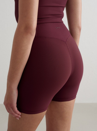 Ribbed Performance Midi Biker Shorts