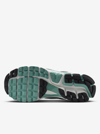 Zoom Vomero 5 Womens