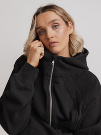 Movement Hood in Black