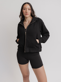 Movement Hood in Black