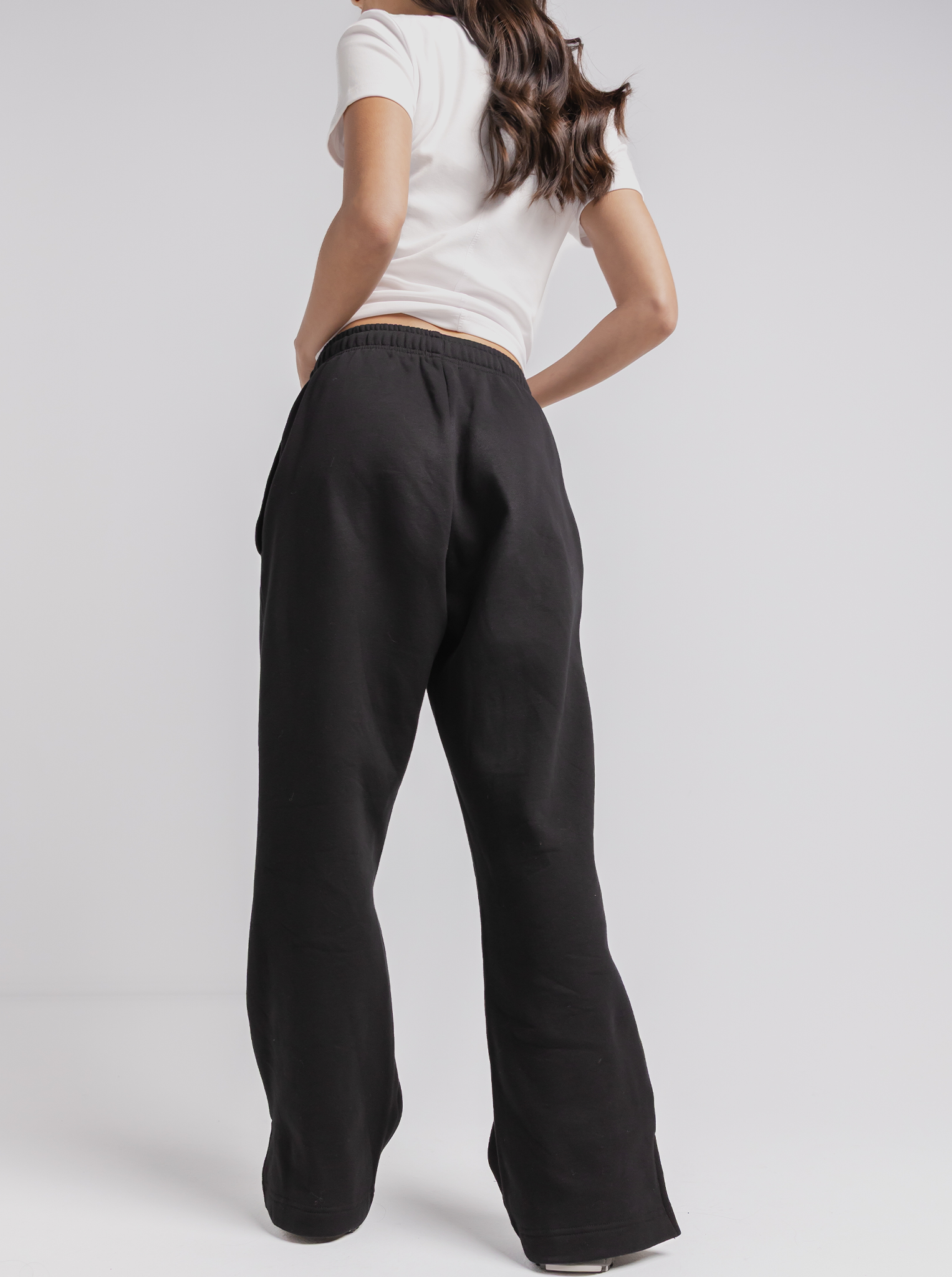 Wide Leg Sweat in Black