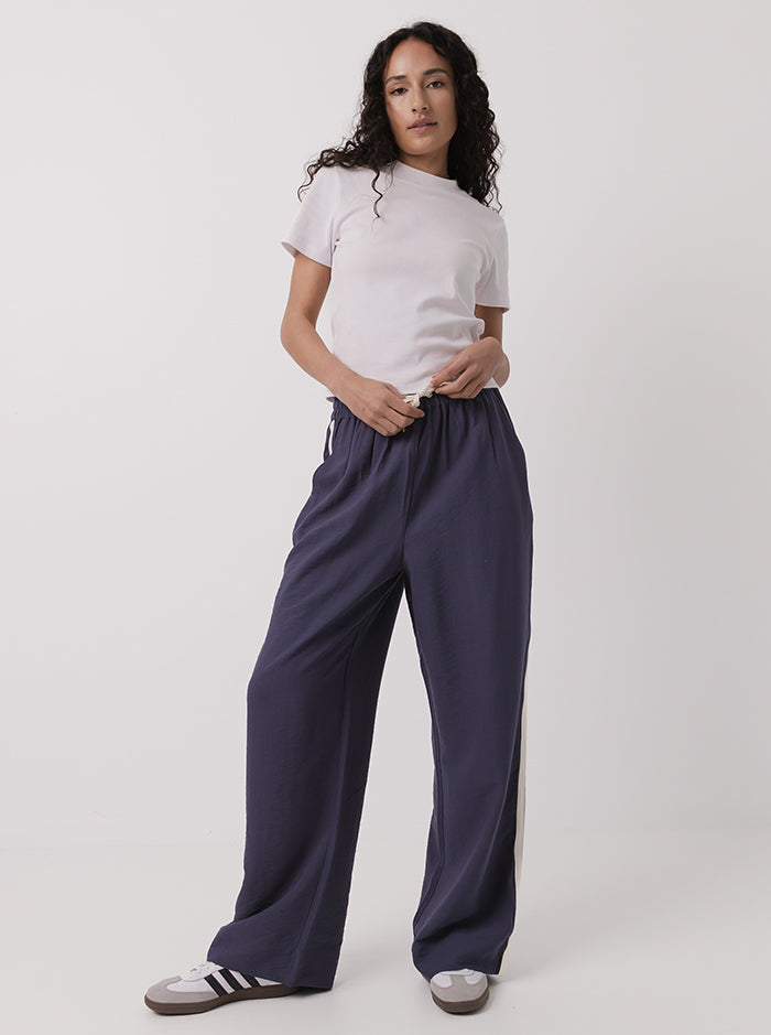 Weekender Pants Longline in Midnight