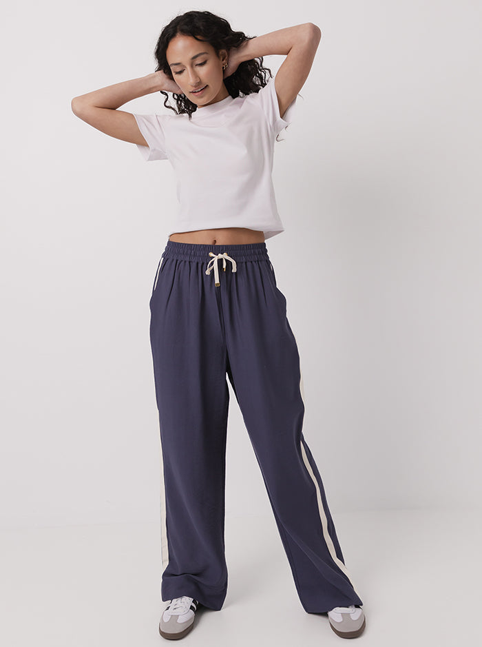 Weekender Pants Longline in Midnight