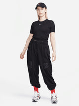 Sportswear Essential Slim-Fit Cropped T-Shirt
