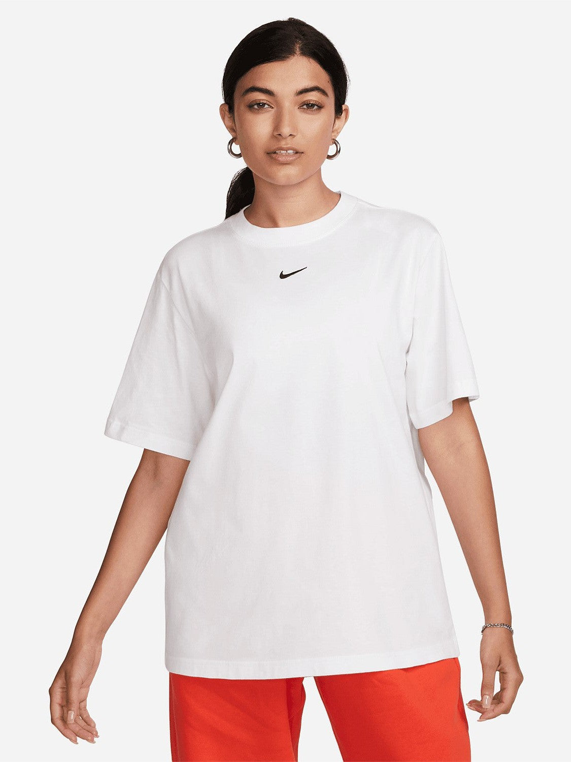Sportswear Essential Tee