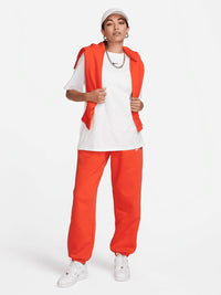 Sportswear Essential Tee