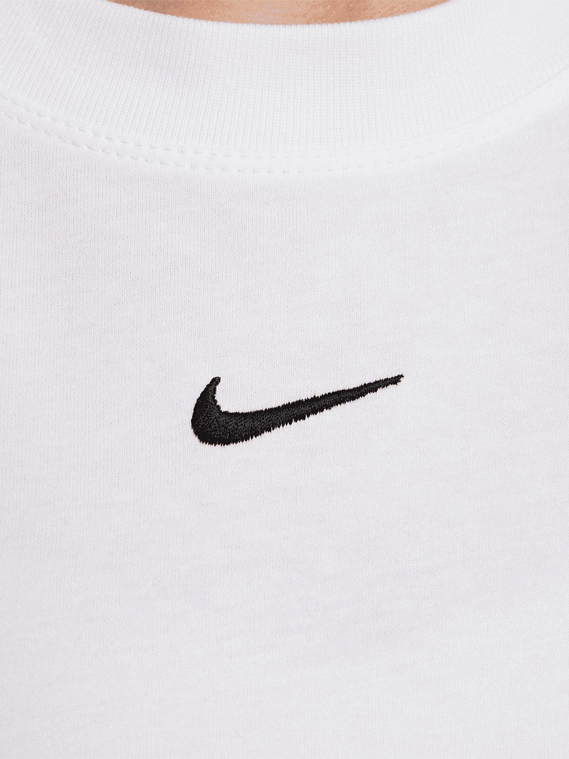 Sportswear Essential Tee