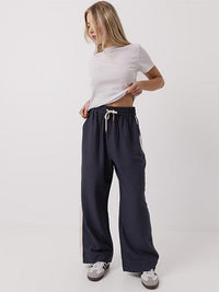 Weekender Pants in Midnight