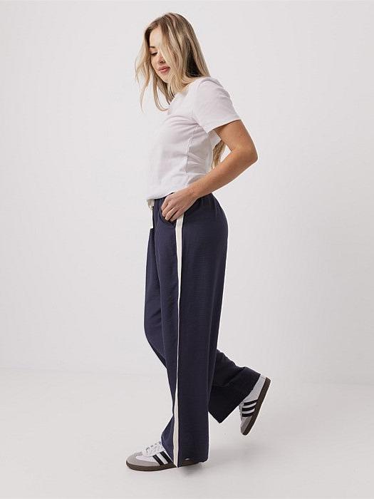 Weekender Pants in Midnight