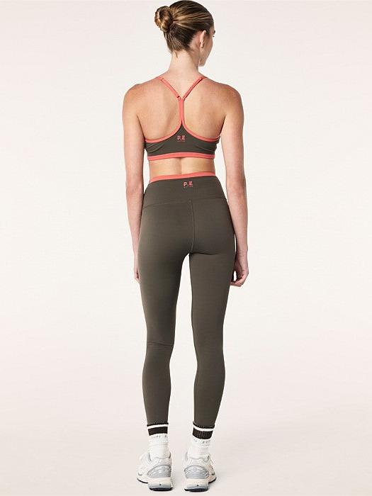 Fundamental Sports Bra In Tarmac & Brick Red