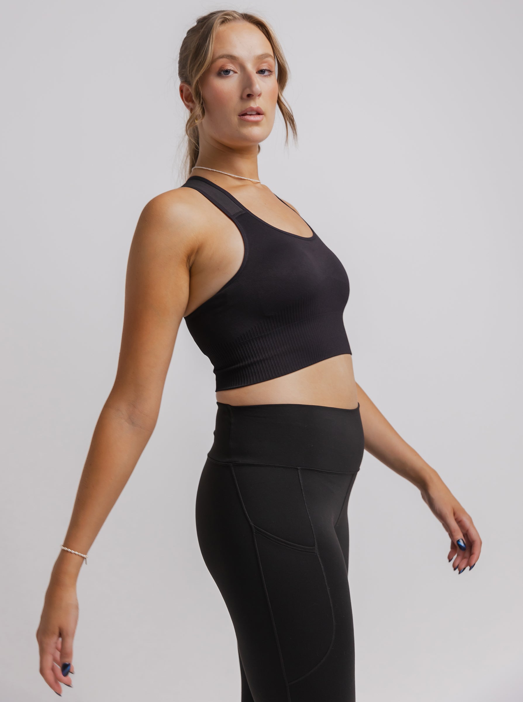 Black High Support Ribbed Bra
