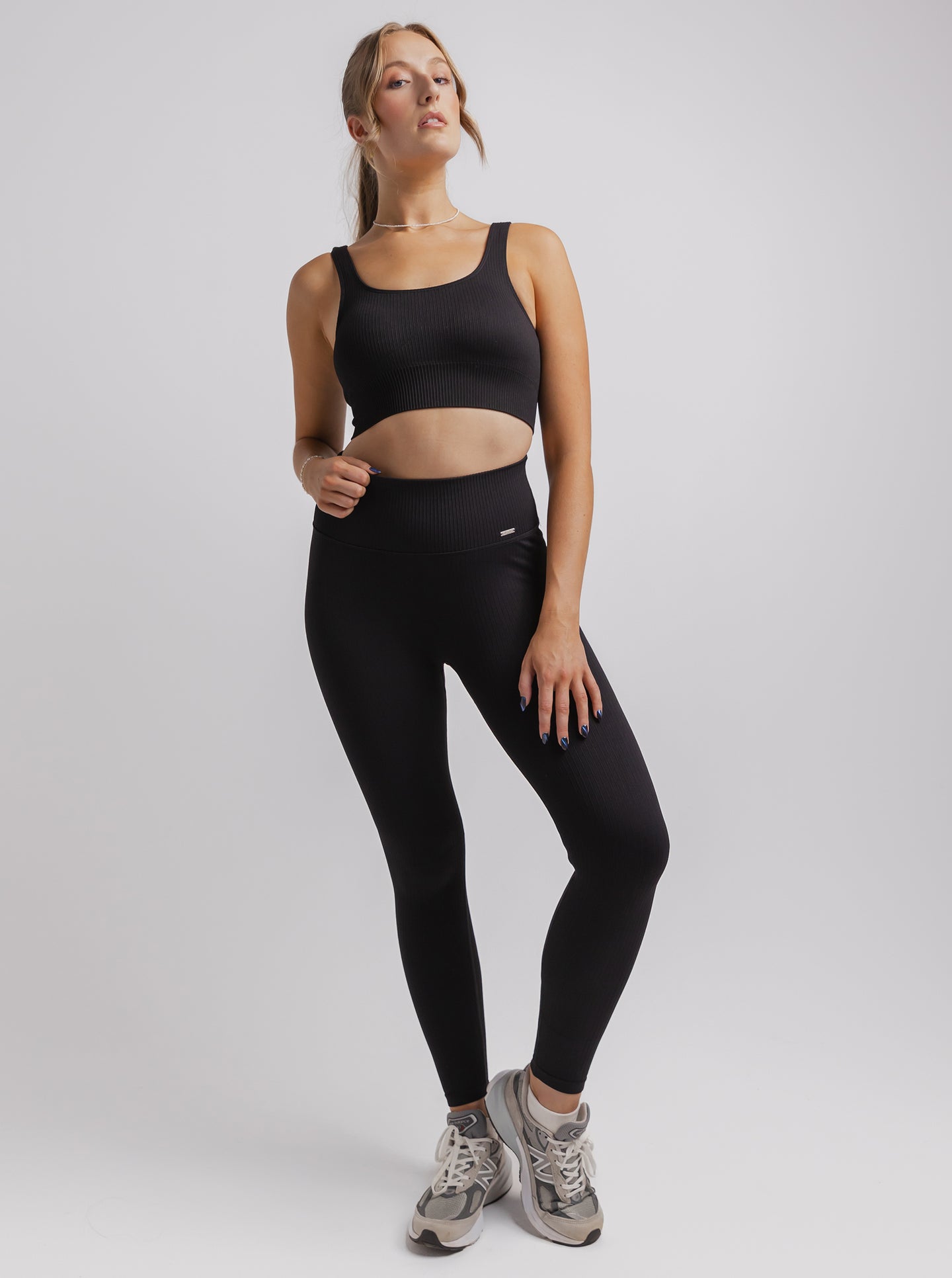 Black Ribbed Seamless Tights