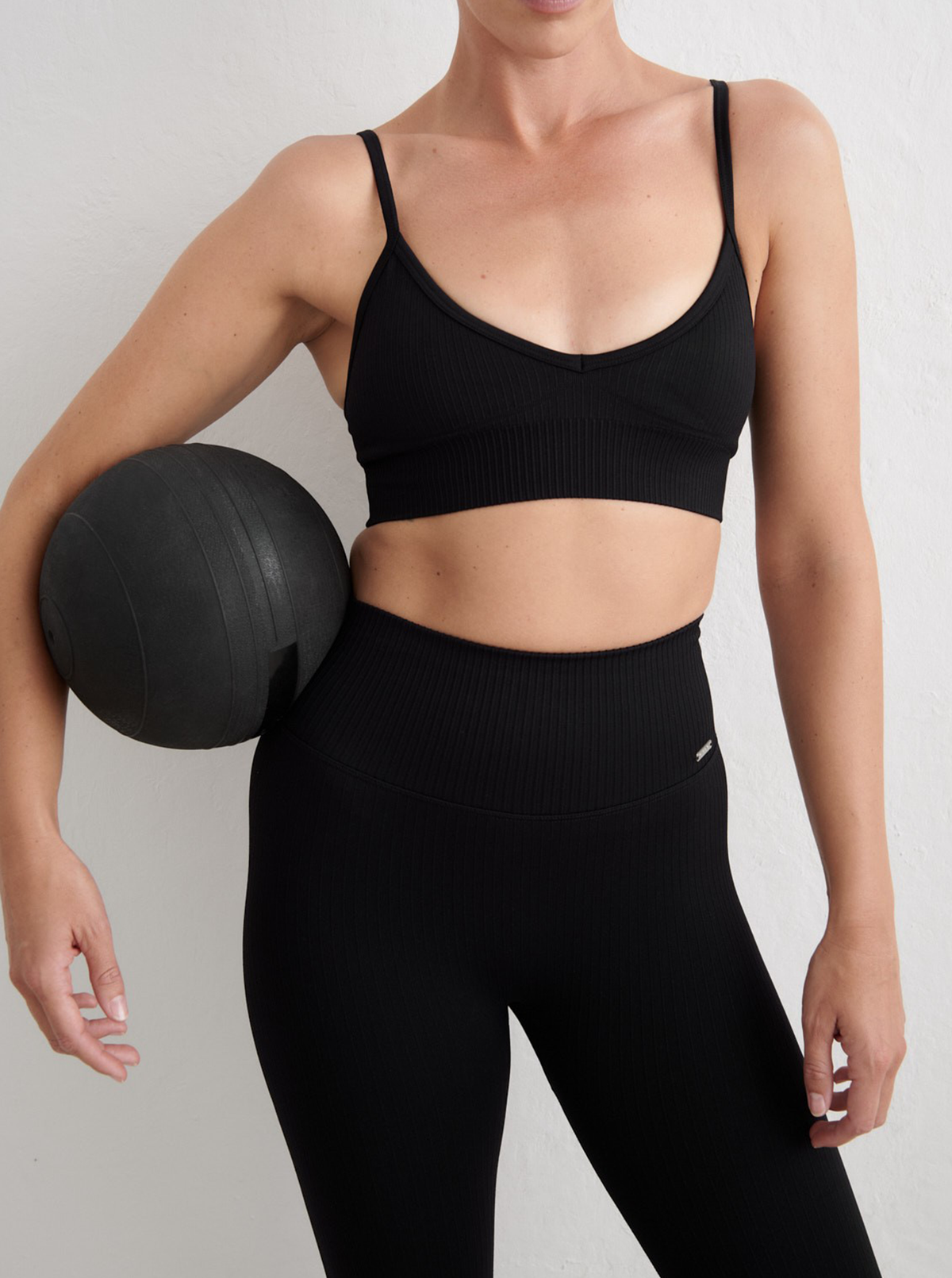 Ribbed Seamless Tights in Black