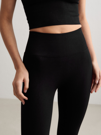 Ribbed Seamless Tights in Black
