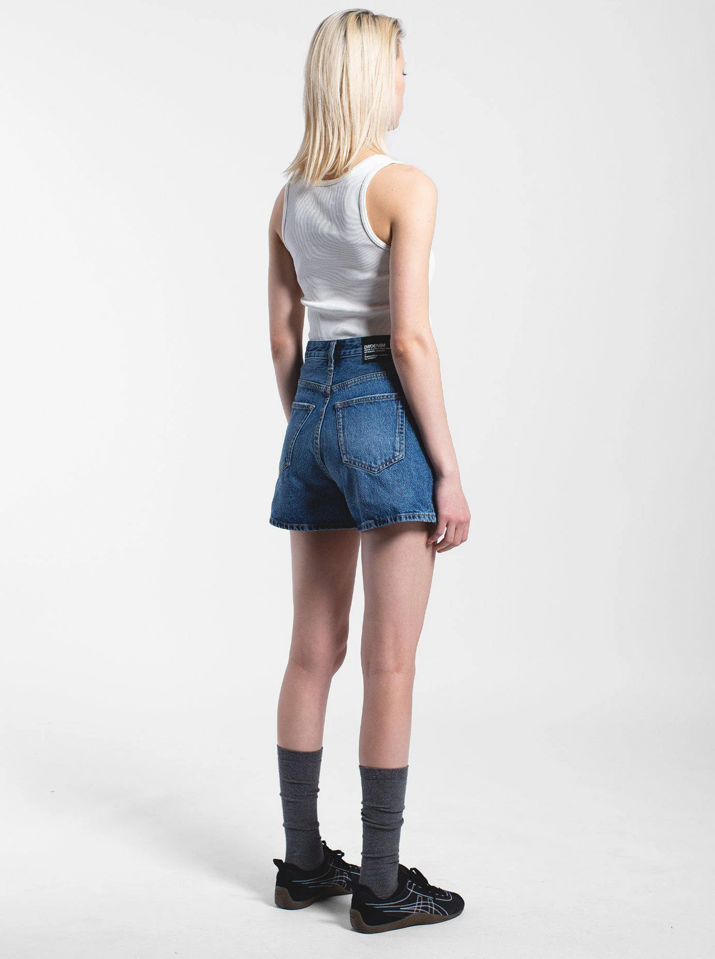 Nora Shorts in Stream Mid Used