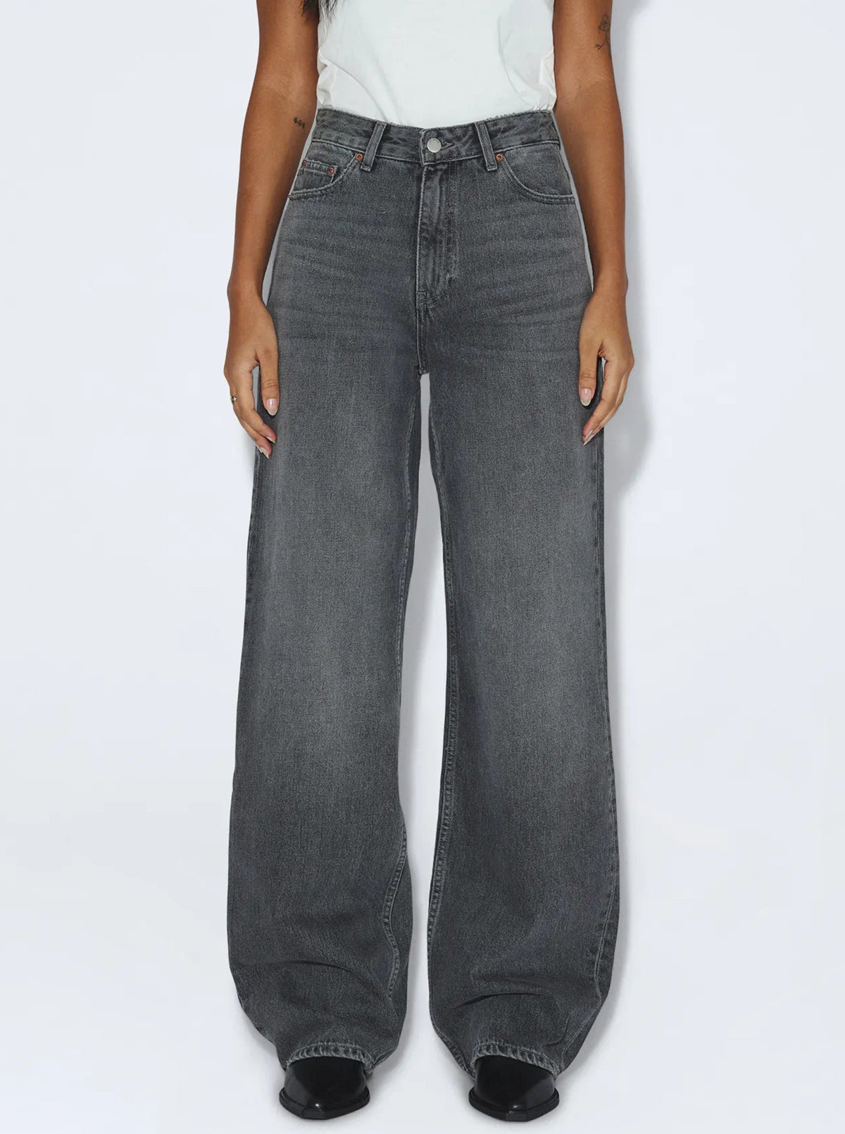 Donna High Relaxed in Mid Grey Used