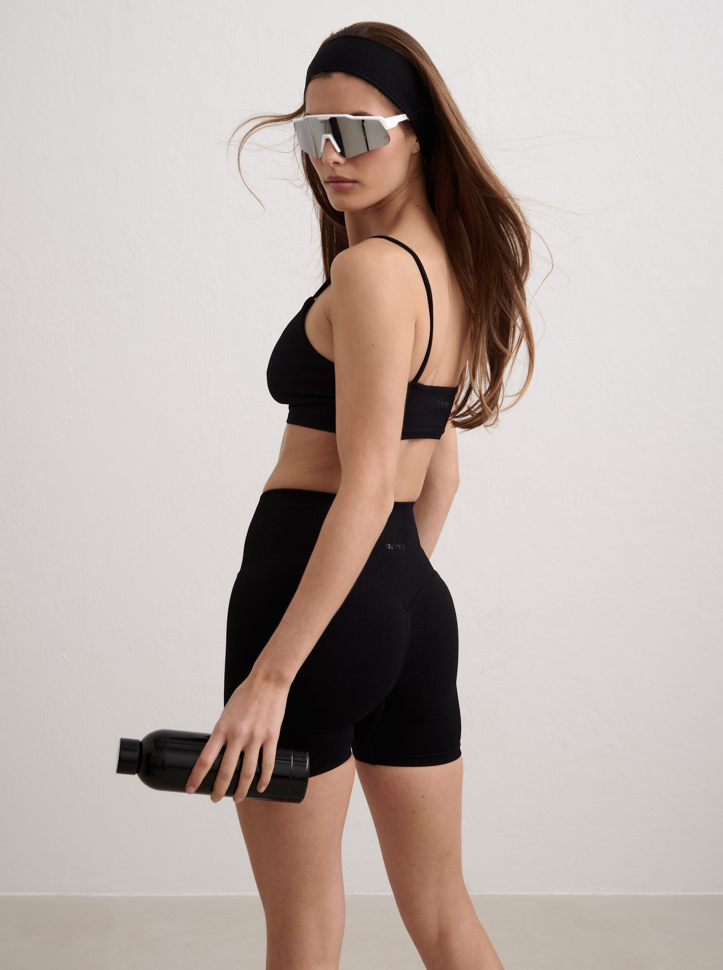 Shape Seamless Hotpants in Black