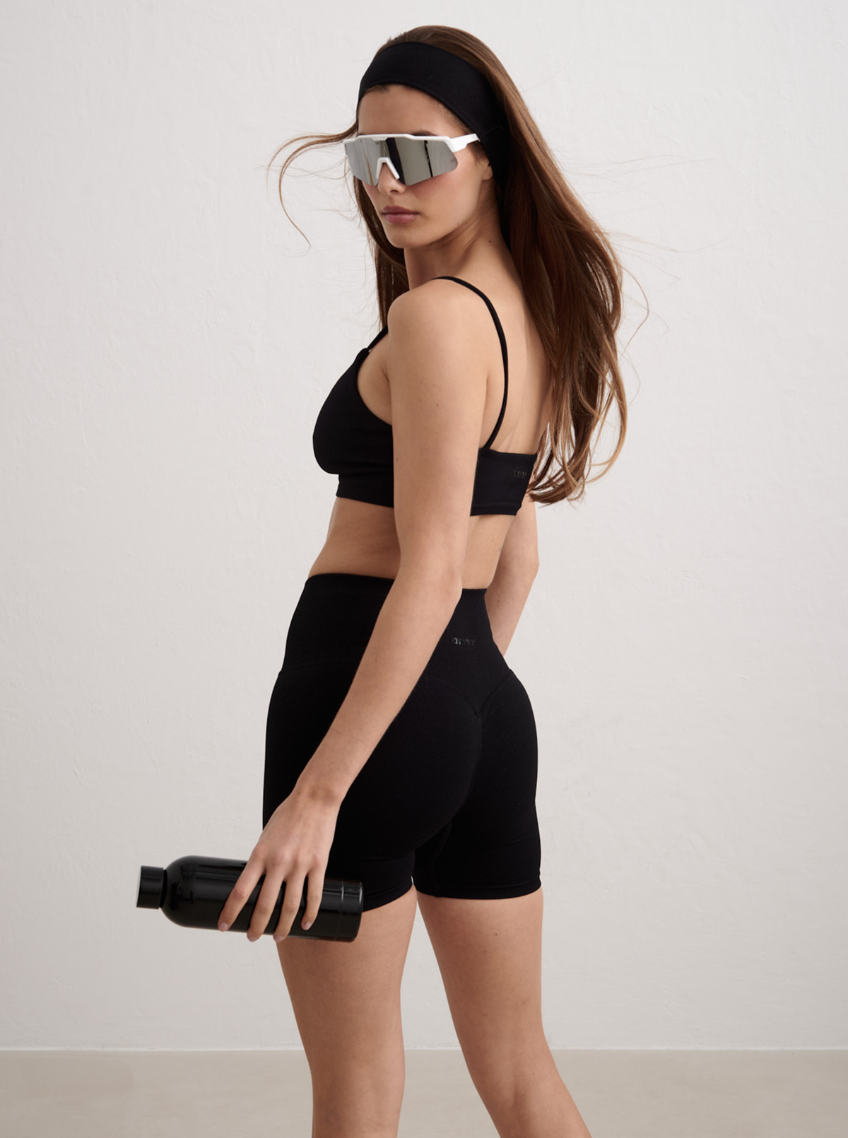 Shape Seamless Hotpants in Black