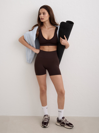 Shape Seamless Hotpants in Chocolate