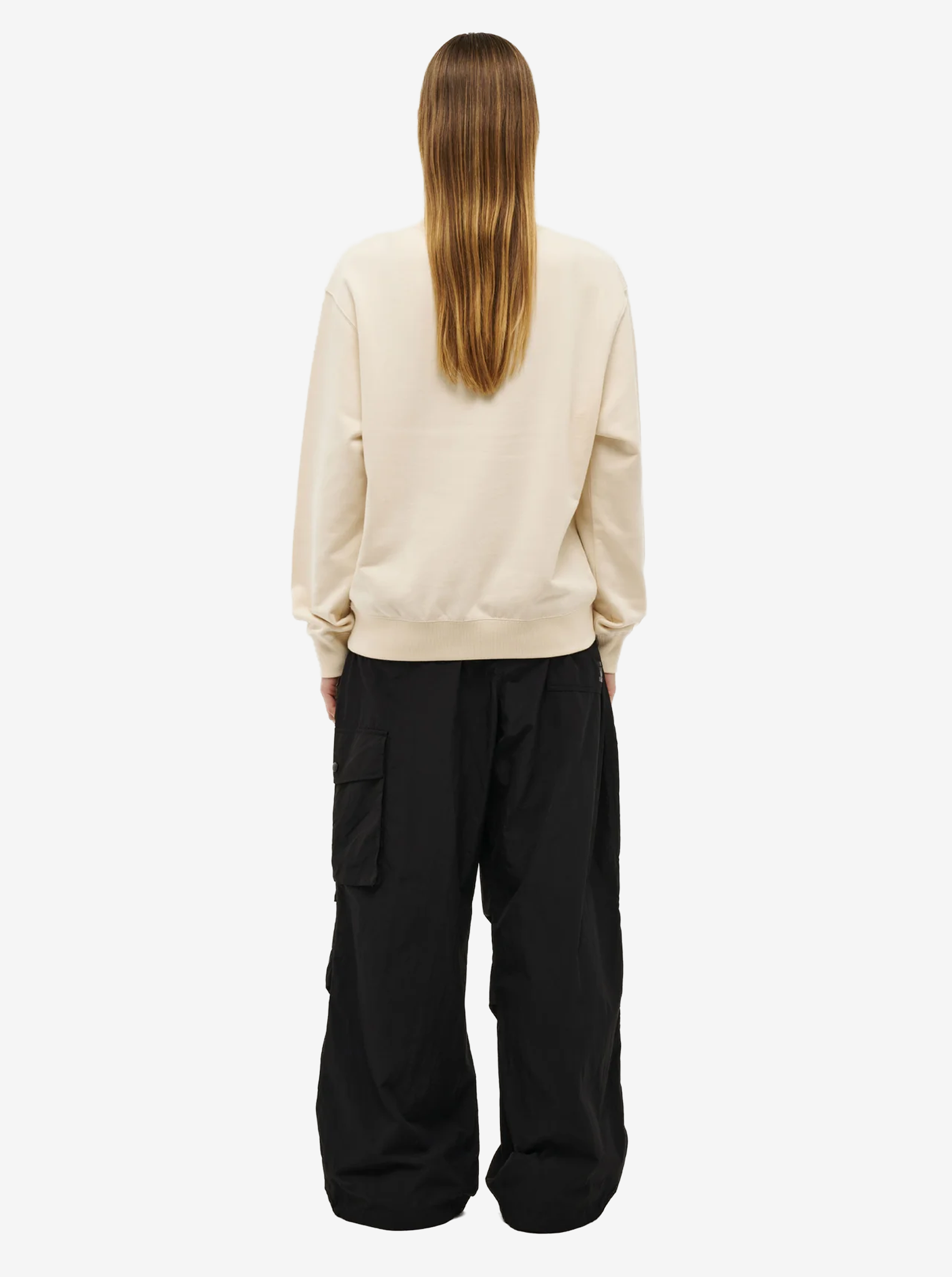 Qualify Sweat in Whisper White