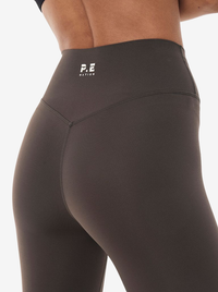 Signature Full Length Legging in Dark Olive