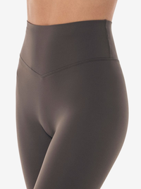 Signature Full Length Legging in Dark Olive