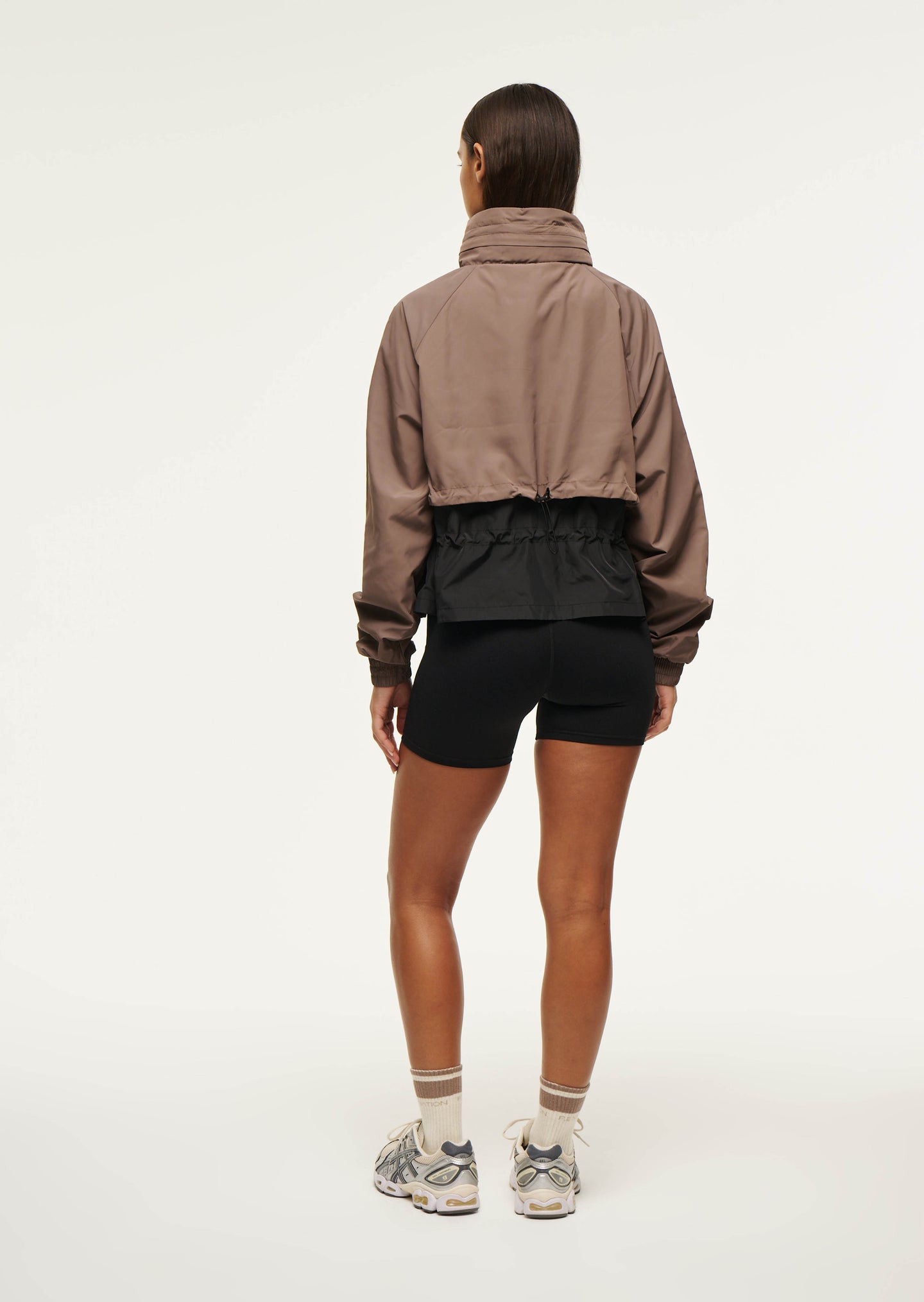 Shelter Jacket in Fossil