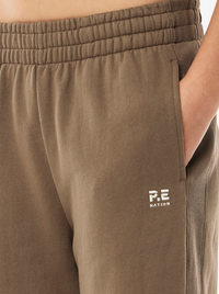 Adventure Trackpant in Walnut