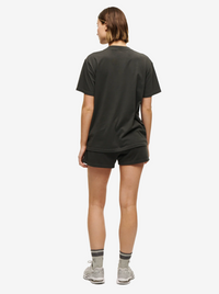 Crescent Tee in Asphalt