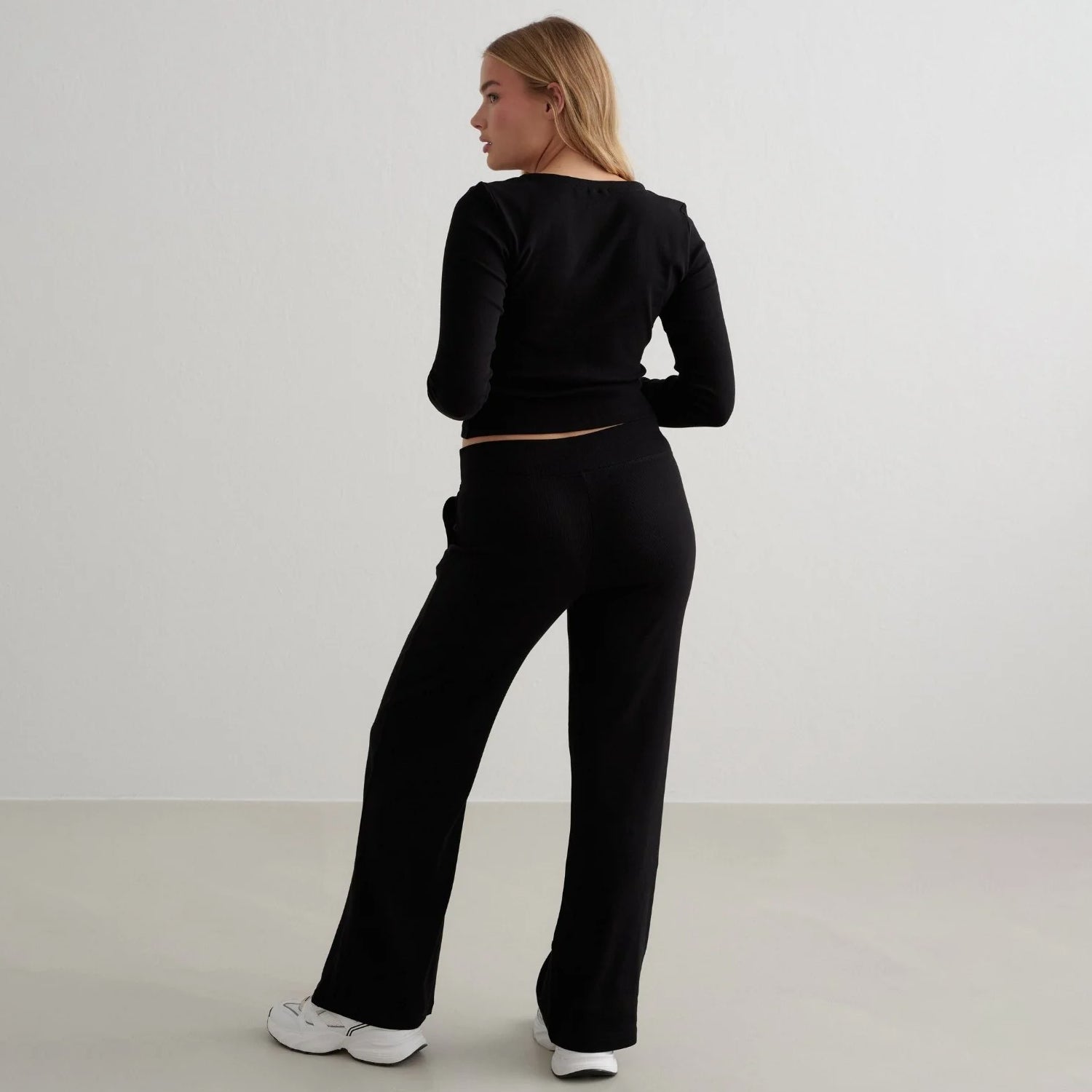Black Ease Ribbed Wide Pants