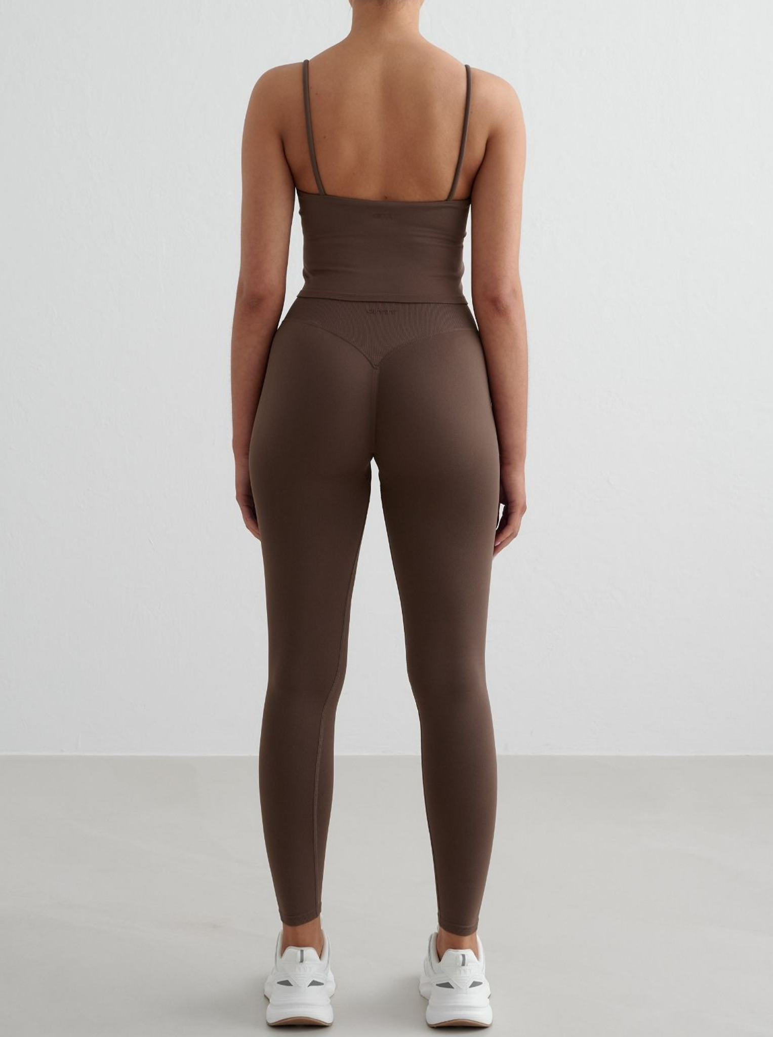 Shape Seamless Strap Singlet