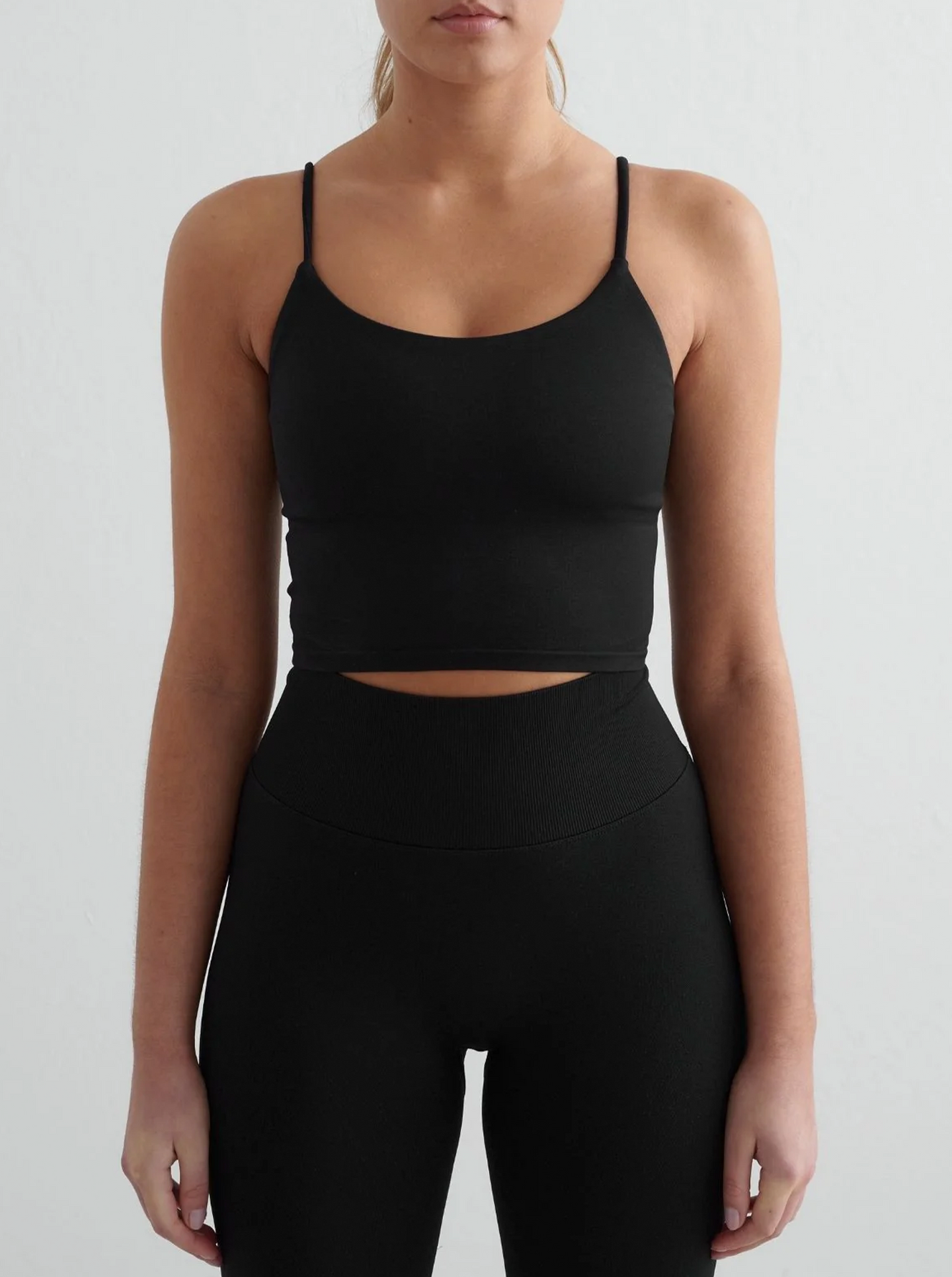Shape Seamless Strap Singlet