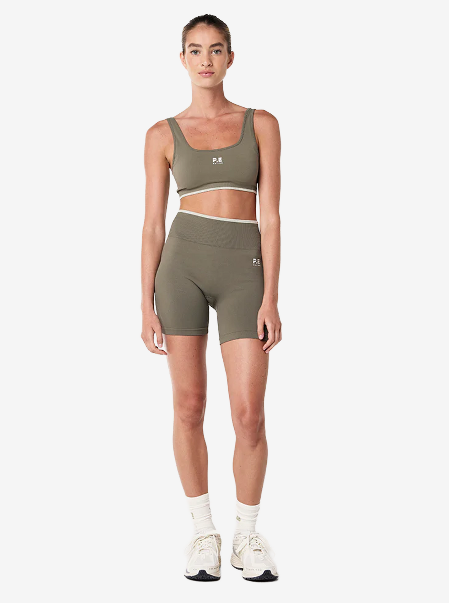 Restore Seamless Scoop Bra in Khaki