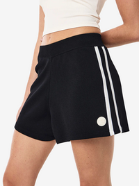 Retreat Knit Short in Black