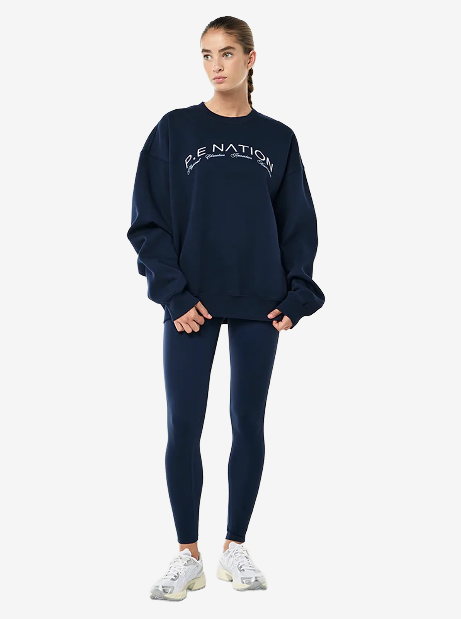 Volume Sweat in Washed Dark Navy