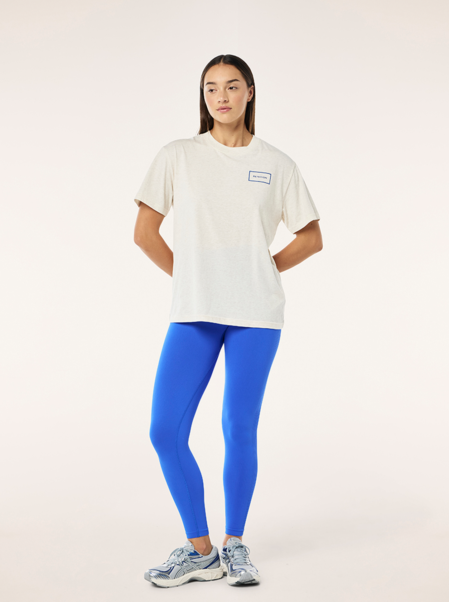 Kite 2 Tee in Oat Marle