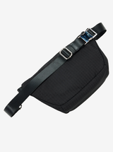 Signature Cross Body Bag in Black