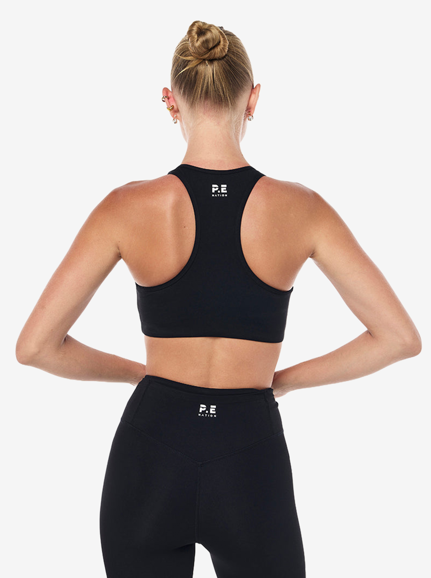Signature Racer Sports Bra in Black