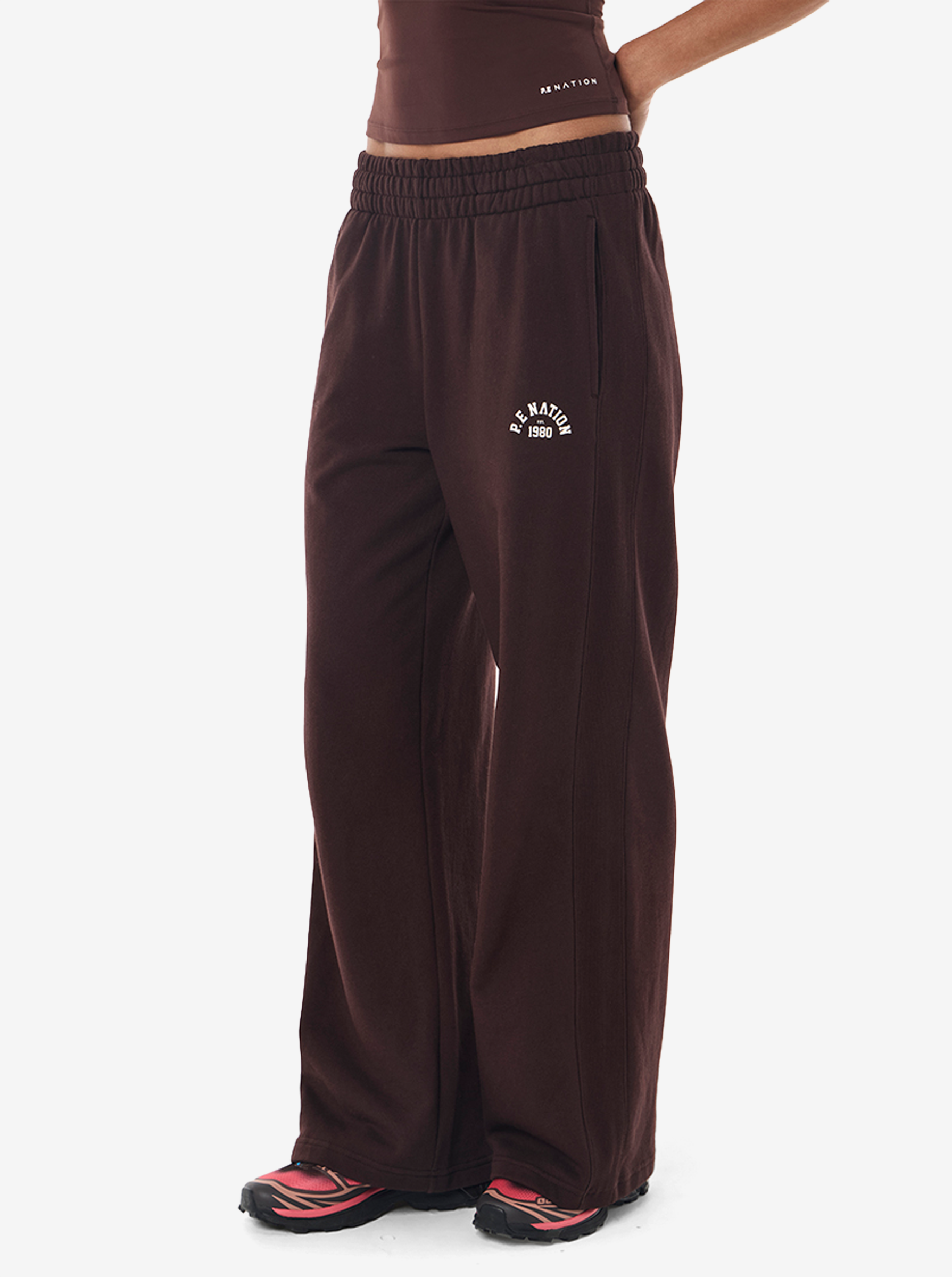 Swerve Trackpant in Mahogany