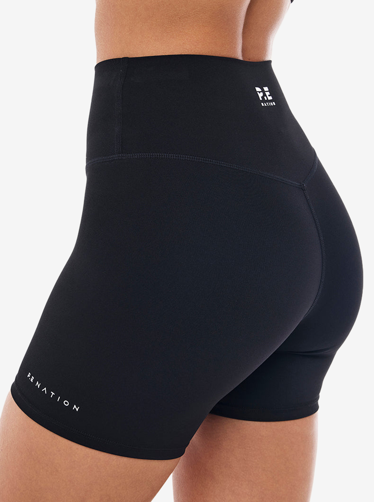 Signature 5" Bike Short in Black
