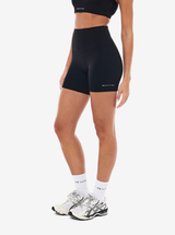 Signature 5" Bike Short in Black