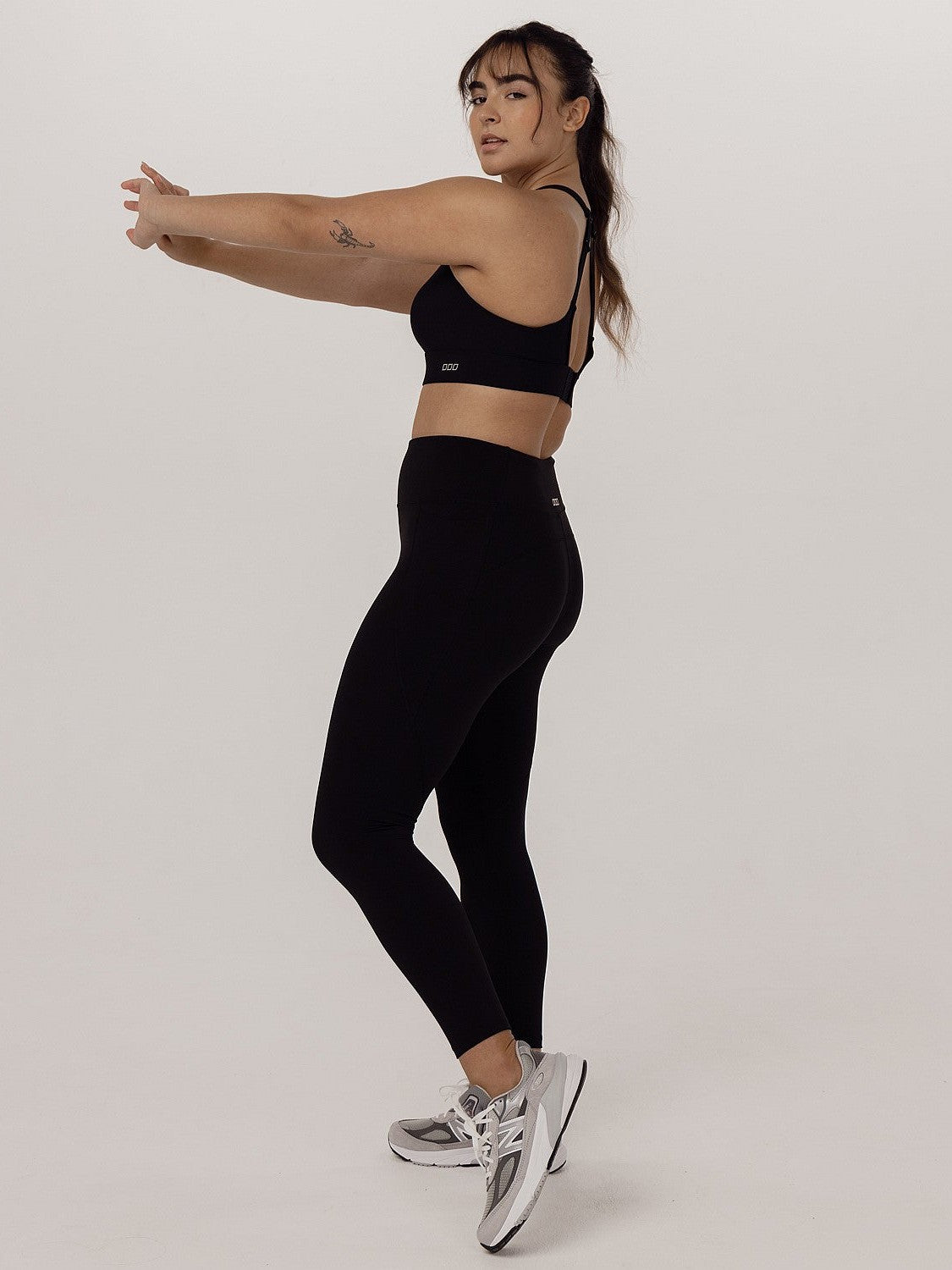 Amy Phone Pocket Ankle Biter Tech Leggings