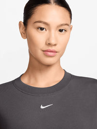 Sportswear Essentials Tee