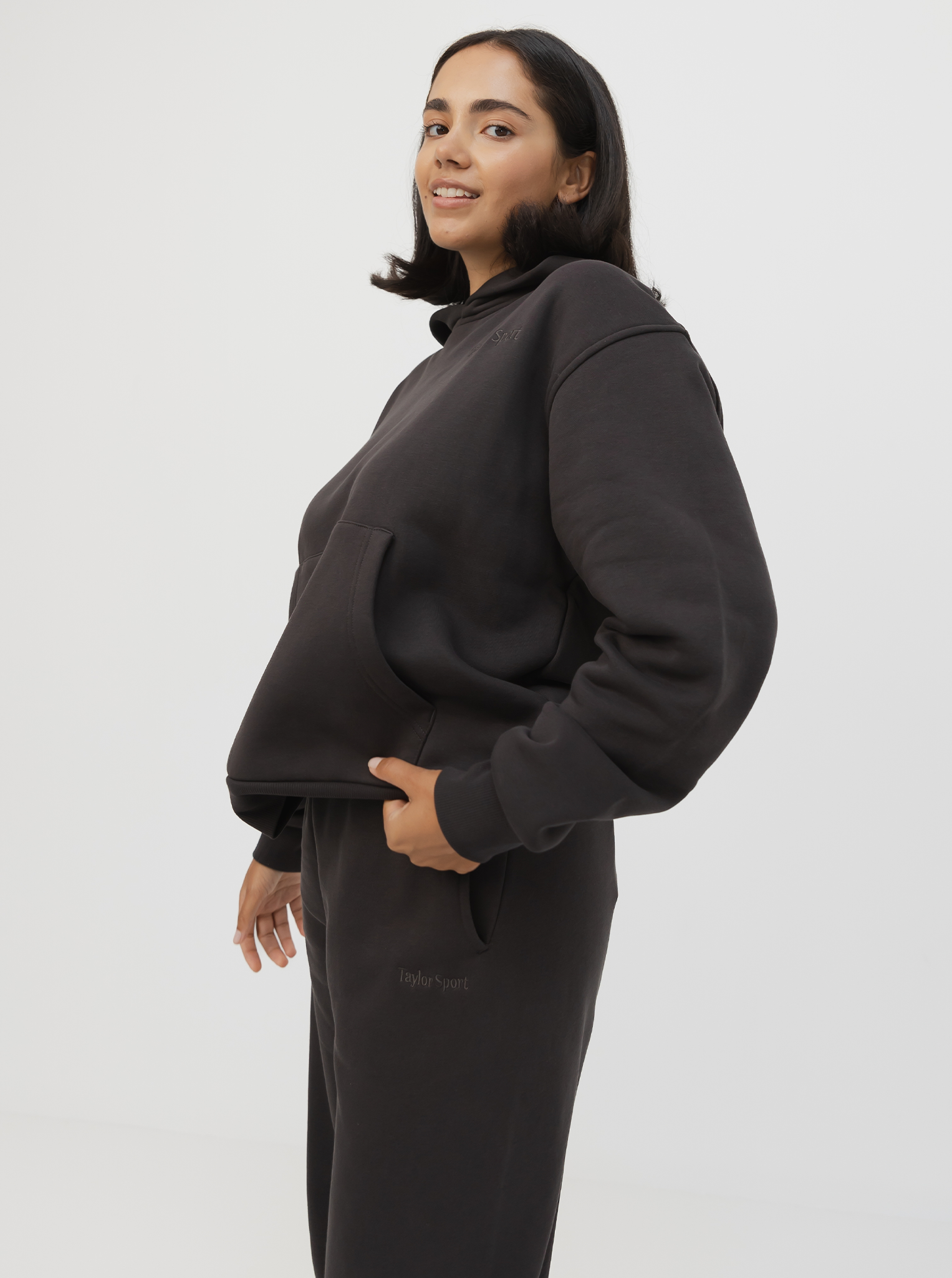 Arch Hoodie in Pepper