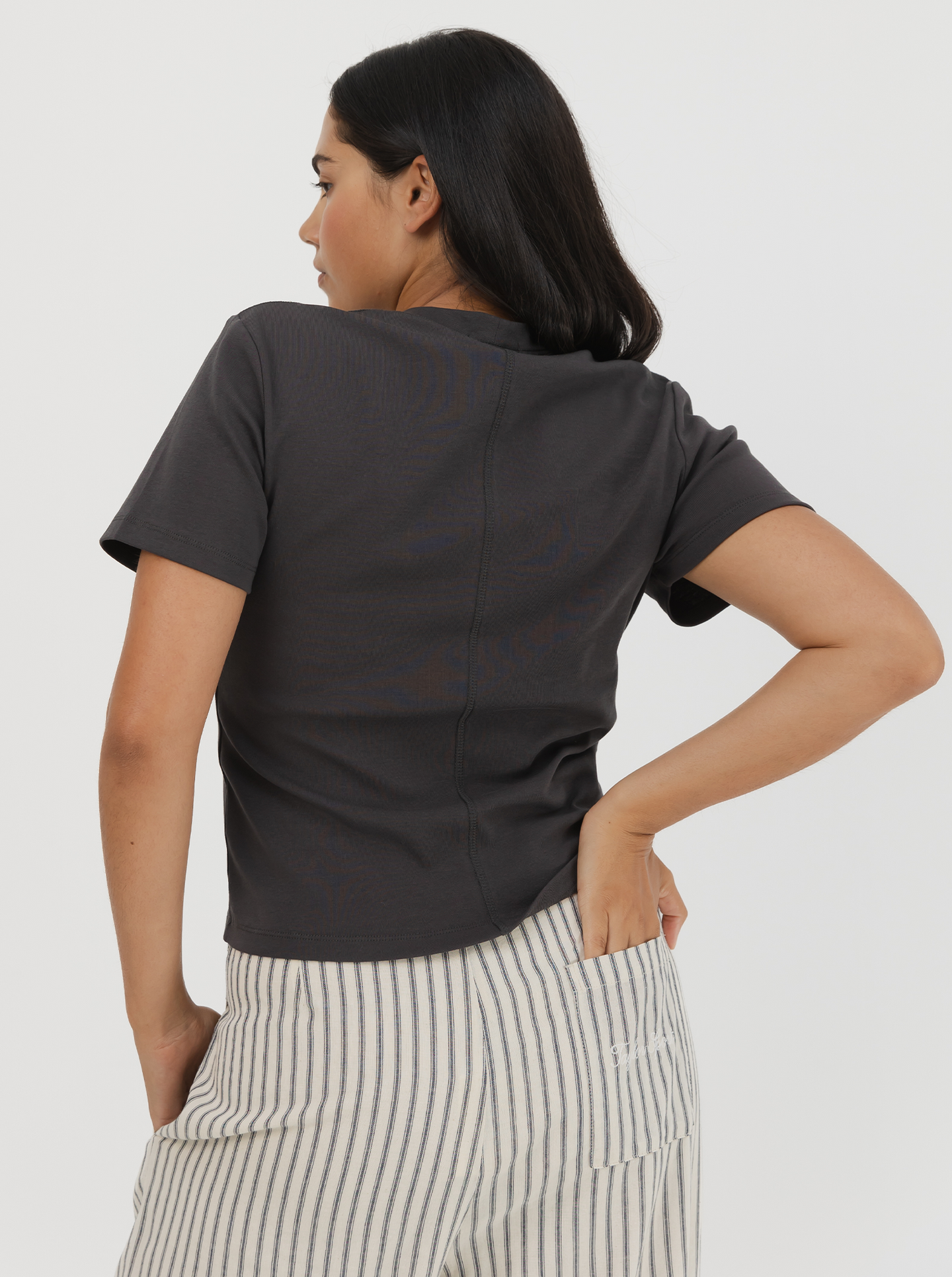 Everyday Tee in Pepper