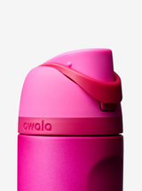 FreeSip Bottle 710ml - Read My Lips